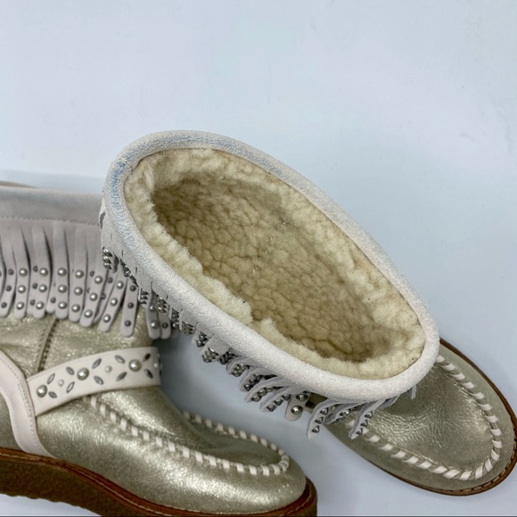 Coach NWOT Roccasin Suede Sherling Fringe Boots - Picture 5 of 7